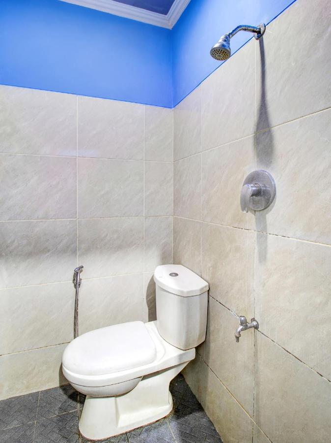 Oyo 3750 Elder Guest House Bandung Exterior photo