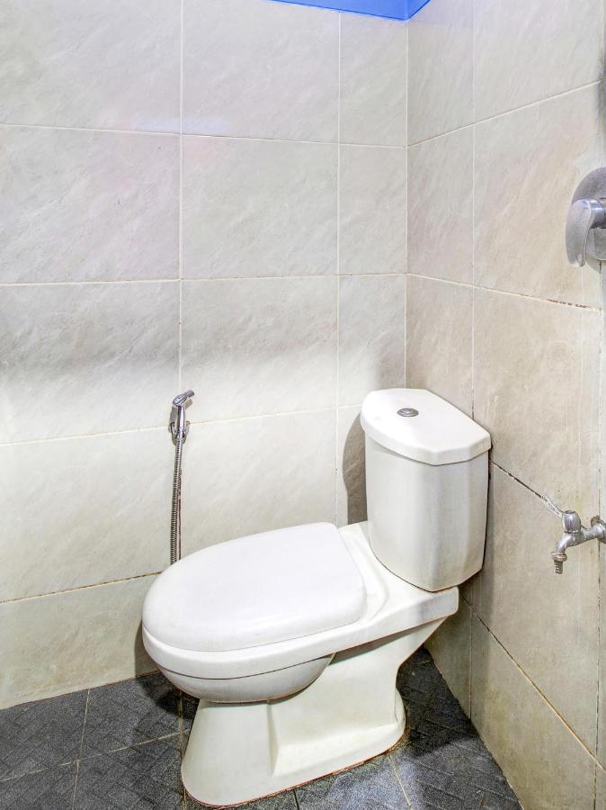 Oyo 3750 Elder Guest House Bandung Exterior photo
