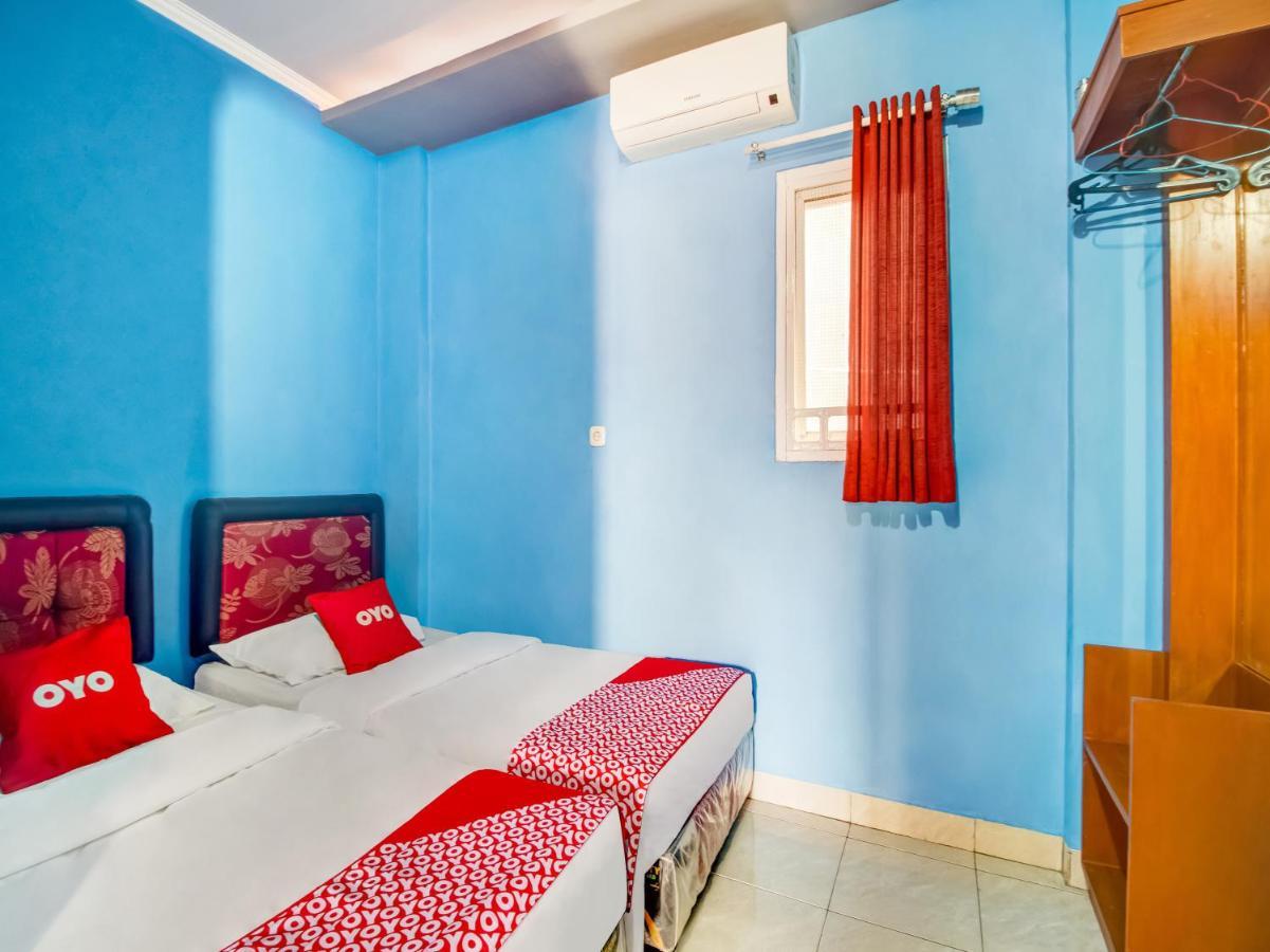 Oyo 3750 Elder Guest House Bandung Exterior photo